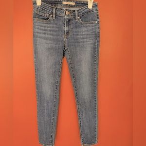 Levi’s skinny blue jeans. Size 25.